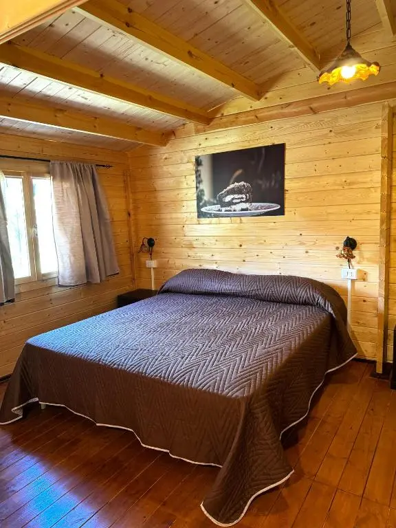 Camera in legno del Choco B&B