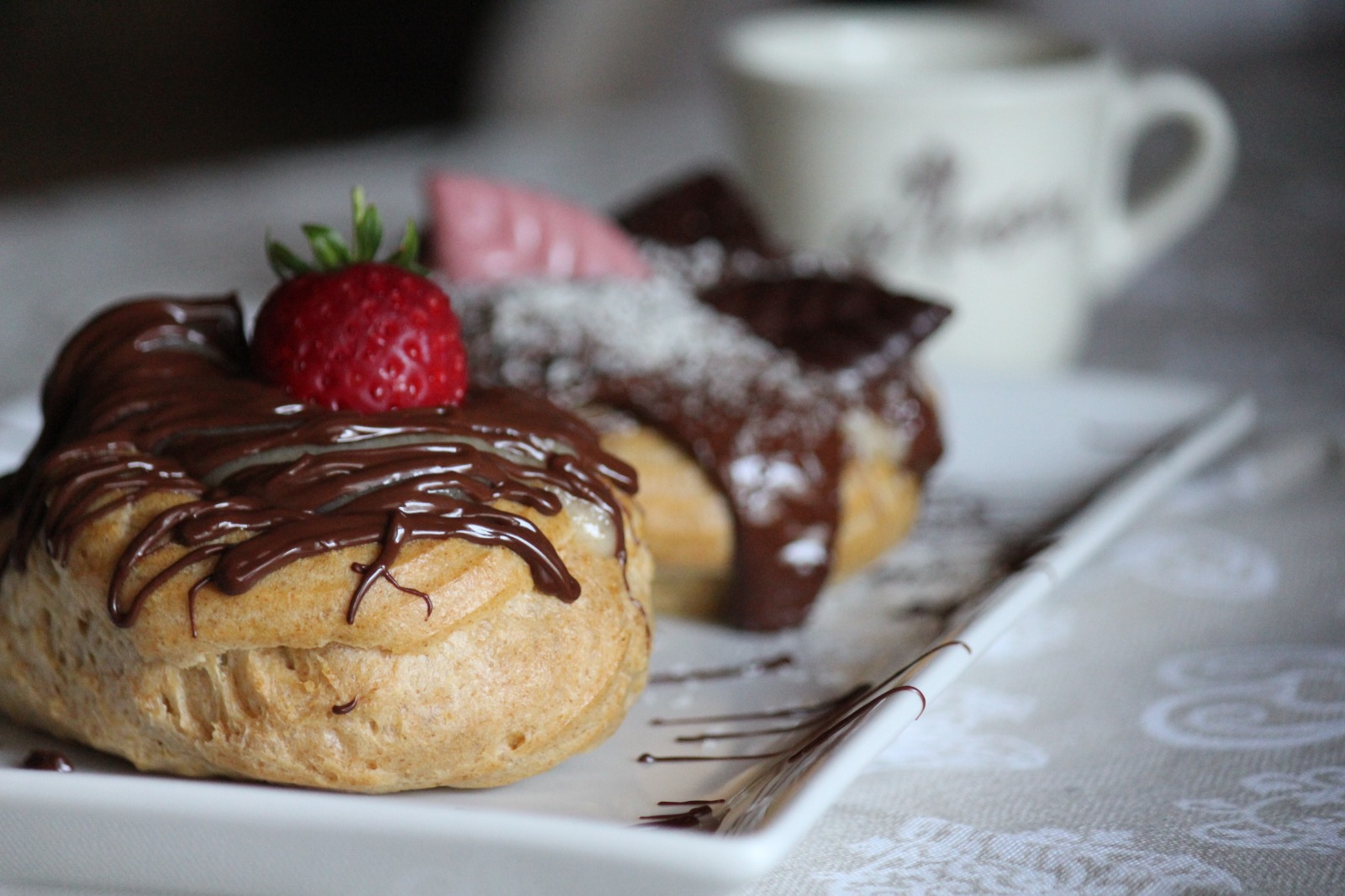 La nostra zeppola al cioccolato